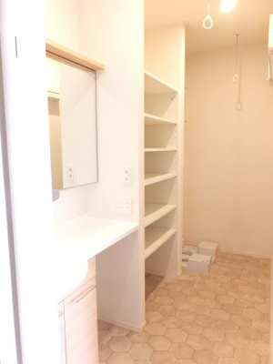 【洗面所】 | エヴァーグリーン光林