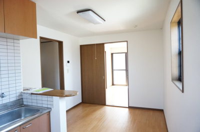 【居間・リビング】 | コーポミストラルⅢ