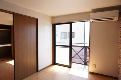 【洋室】 | コーポミストラルⅢ