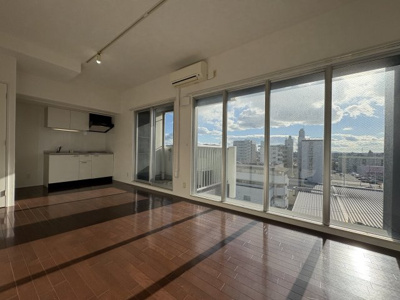 【居間・リビング】 | La　bellezza南今宿