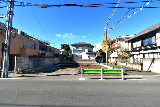上井草2丁目・新築戸建の前面道路含む現地写真