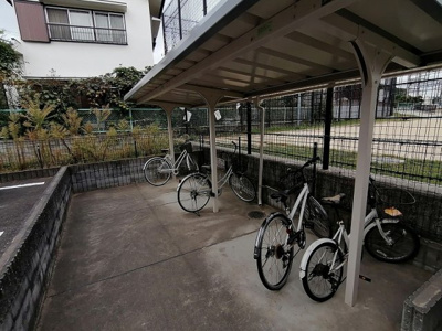 【その他】 | レオパレスプレリュード | 駐輪場です。