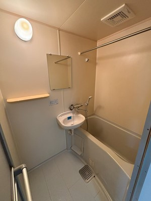 【浴室】 | セルシオン池下