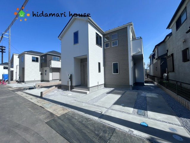 上尾市瓦葺　12期　新築戸建　グラファーレ　12の外観