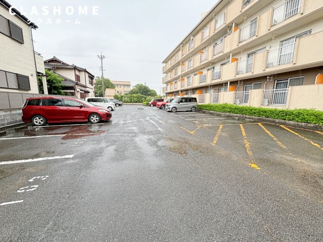 バロン幸定野 　　刈谷市の賃貸ならクラスホーム刈谷店の駐車場