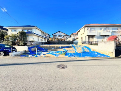 【前面道路含む現地写真】 | ◆横浜市青葉区荏田北　売地◆ | ◆住宅ローンのご相談や周辺環境のご案内も含め、ローンに詳しい、地元に詳しいスタッフがお出迎えさせていただきます。お気軽にご相談ください。