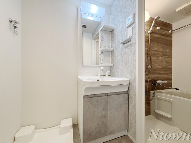 【独立洗面台】 | S-RESIDENCE名駅NorthⅡ | 使いやすい独立洗面台です