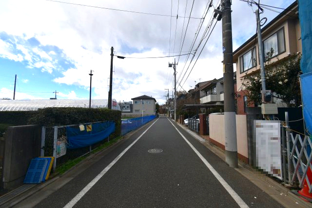 井草2丁目・新築戸建の前面道路含む現地写真