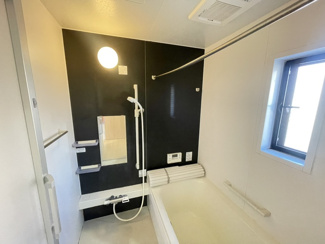 【浴室】 | 青柳町　中古戸建 | ゆったり過ごせるお風呂です