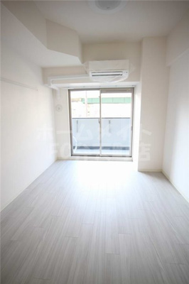 【寝室】 | プレサンスOSAKA　DOMECITYクロスティ | 使い勝手のいい寝室です