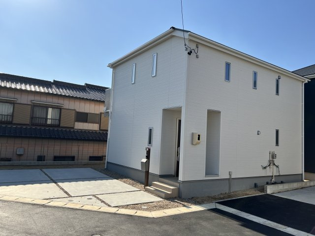 碧南市坂口町2期　新築住宅　４号棟の外観|4号棟外観。
