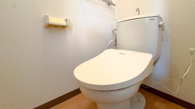ハイツ朝のトイレ