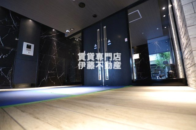 S-RESIDENCE上飯田Westのエントランス