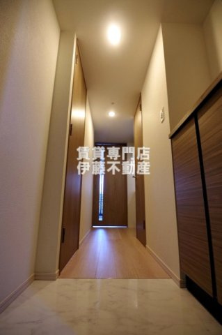 S-RESIDENCE上飯田Westの玄関