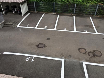 【駐車場】 | Colline　Verte