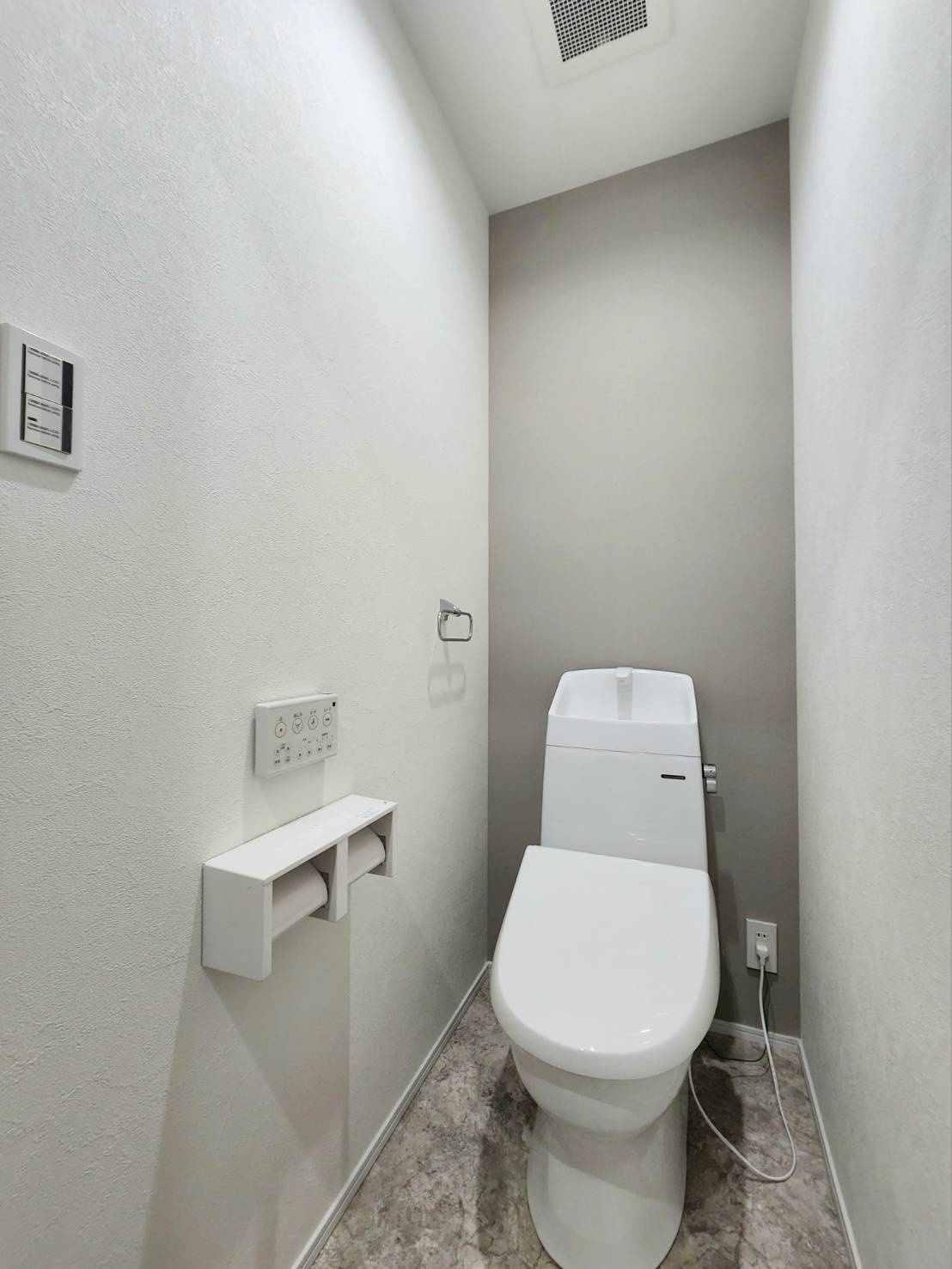 RESET HOUSE－リセットハウス－朽網西5丁目【小倉南区　中古戸建】のトイレ|汚れが落ちやすい節水型トイレ♪【小倉南区　中古戸建】