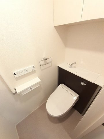 ファイン　ジニア　Ａのトイレ|落ち着いたトイレです