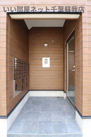 クアトロ本千葉 のエントランス|安心オートロック付き♪