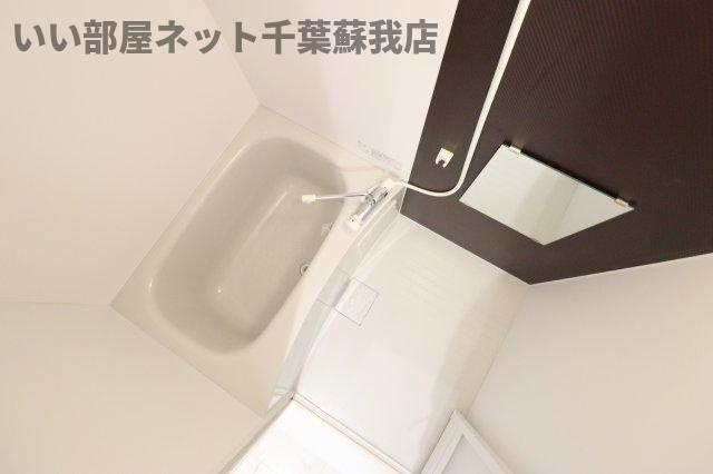 クアトロ本千葉 の浴室|コンパクトで使いやすいお風呂です