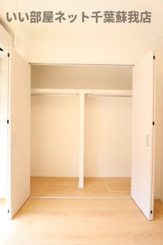 クアトロ本千葉 の収納|こまごまとしたものを収納できそうですね
