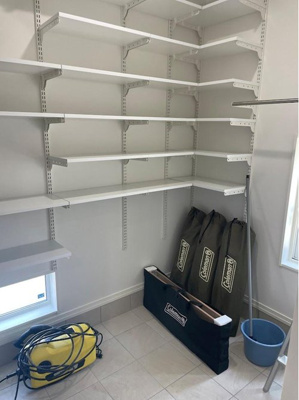 【収納】 | 東根市神町西モデルハウス | 大きなシューズクロークもございます。