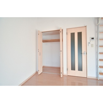 【収納】 | シャルダン・ベルⅡ | 収納スペース豊富です