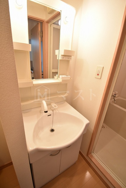 ODESSA松屋町の洗面所