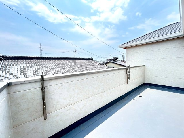 ファーストタウン　一宮市多加木３丁目第１　全３区画分譲のバルコニー|バルコニー1：バルコニーは南向きで洗濯物もよく乾きます！