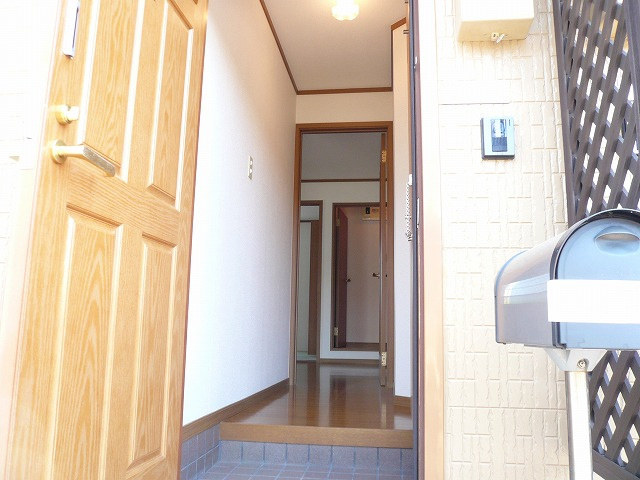 グリーンコート東館　Ａの玄関|玄関