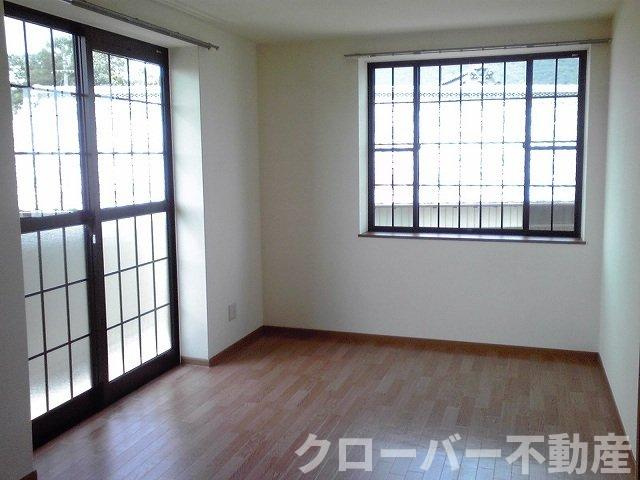 ドリーム　ヴィレッジＢの居間・リビング