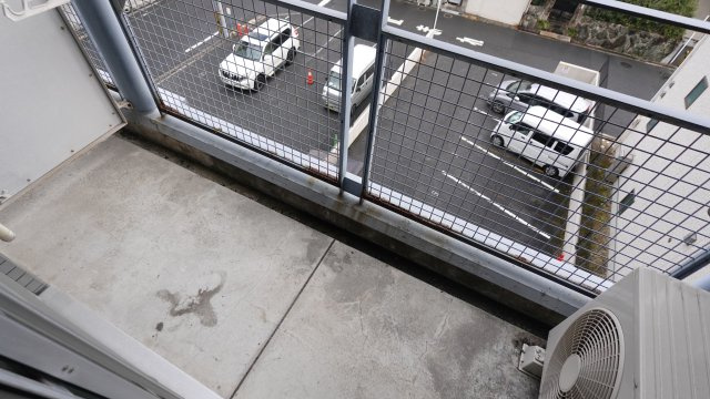 プラスパー東雲のバルコニー|開放的で明るい空間を演出してくれるバルコニーです