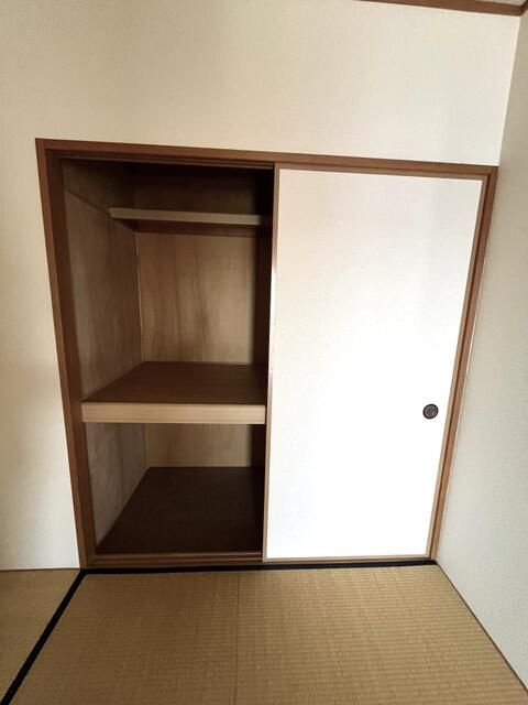 メゾン東本町の収納