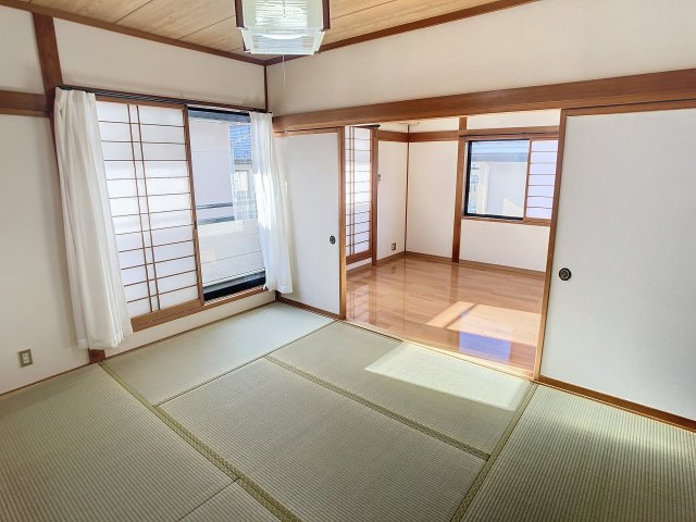 サンフラワー田鶴の内装