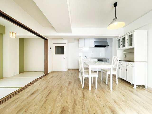 ラブリハイツ徳島の居間・リビング