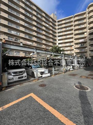 ロータリー新石切の駐車場|敷地内駐車場がございます