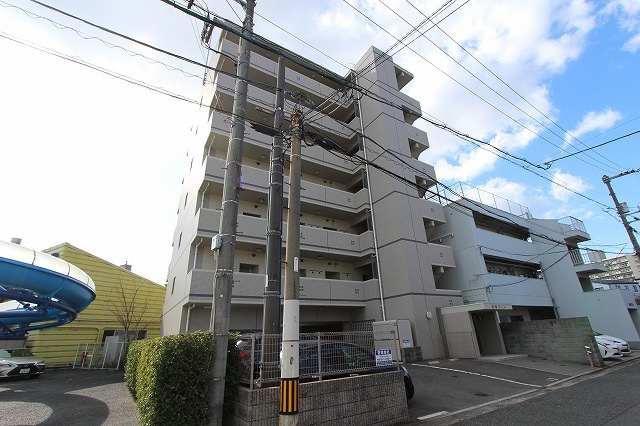 東雲パレスの外観|外はこのようになっています