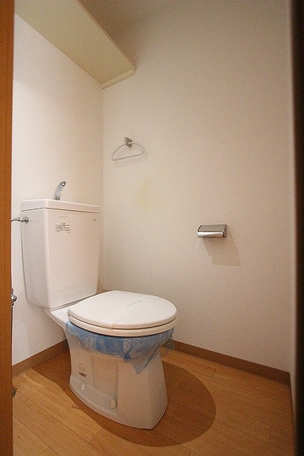 東雲パレスのトイレ|コンパクトで使いやすいトイレです