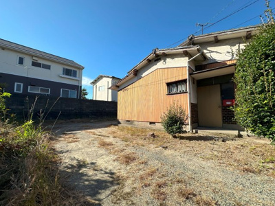 【庭】 | 野中町貸家