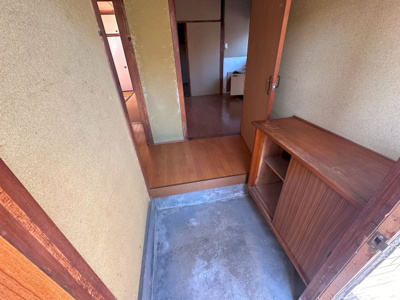【玄関】 | 野中町貸家