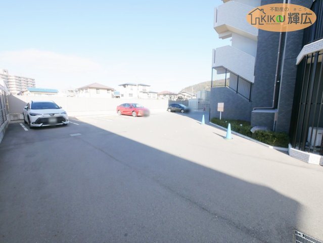 【駐車場】 | アルファステイツ姫路城西　2階