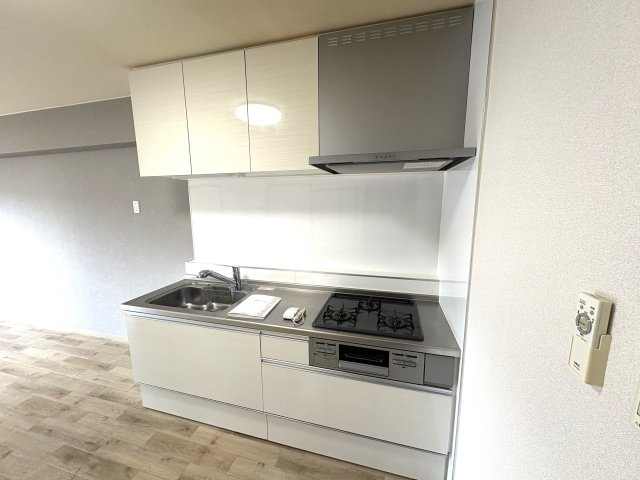 脇坂マンションの寝室