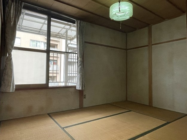 青崎2丁目　一戸建ての和室|全室6帖以上！家族が多いご家庭も家族のプライバシーを保てる振り分けのしやすい6DKです。