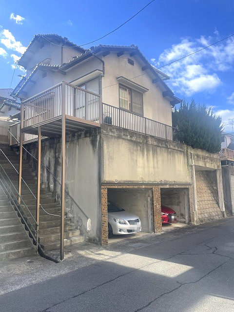 青崎2丁目　一戸建ての外観|バイパスまで車で約2分、他方面へのアクセス軽快！青崎保育園6分、青葉幼稚園7分の子育て充実環境です。