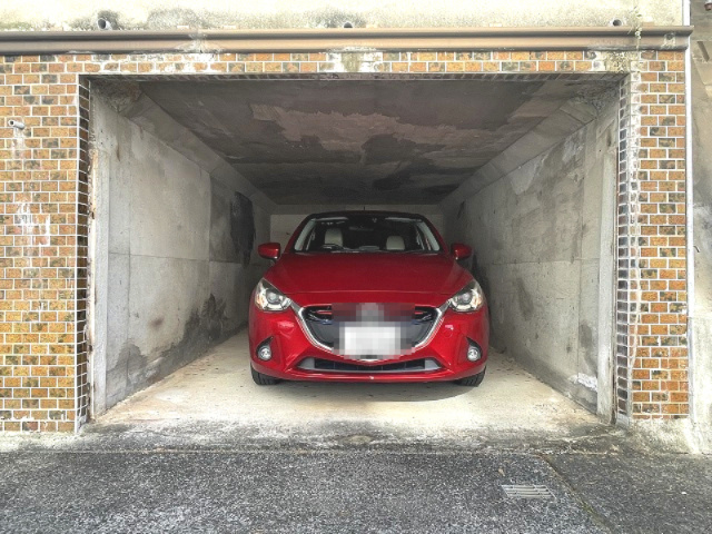 青崎2丁目　一戸建ての駐車場|【車庫②　幅2.95ｍ×高さ1.94ｍ×奥行き6.0ｍ】