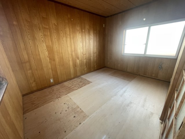 南花長町一戸建の居間・リビング