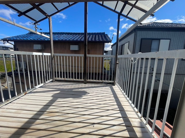 南花長町一戸建のバルコニー