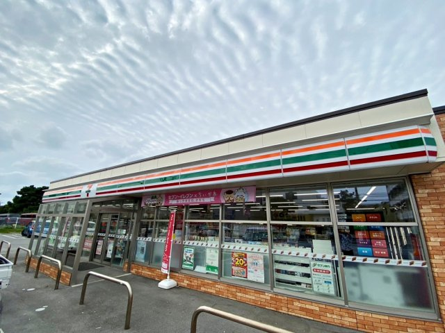 ハートフルタウン宜野湾市宜野湾　E号棟の周辺|セブンイレブン宜野湾2丁目店
