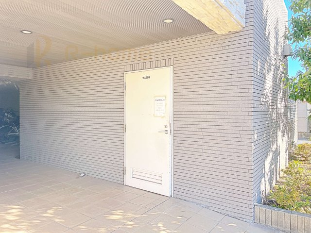 レヴィールひたち野フロントステージ　中古マンションのその他共用部分|敷地内にゴミ置場があるのでゴミ出しラクラク！