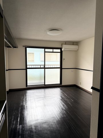 リッチライフ伊川谷Ⅱの居間・リビング