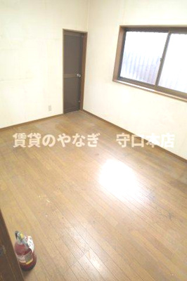 【居間・リビング】 | 金下町1丁目店舗